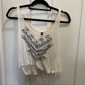design lab • tank cream crop top